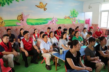 ����ί�����������С�˫��������